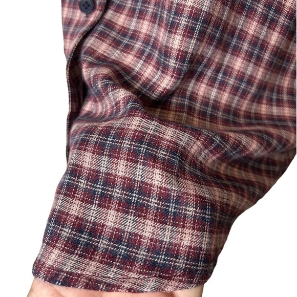 BeachLunchLounge Red Pear Whitney Button Down Plaid Long Sleeve Top Size Small - Picture 14 of 14